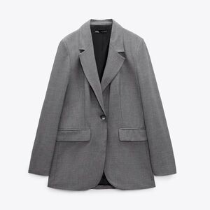 Never worn. NWT. Grey oversized blazer. Zara brand